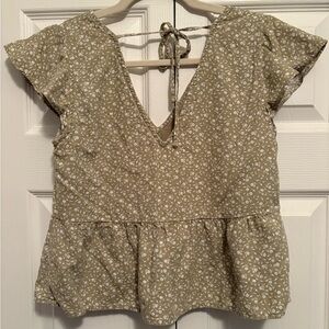 Abercrombie & Fitch Olive Floral Tie-Back Blouse